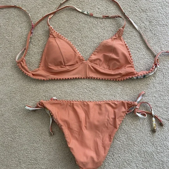 Isabella Rose Multicolor Reversible Bikini - Picture 3 of 3